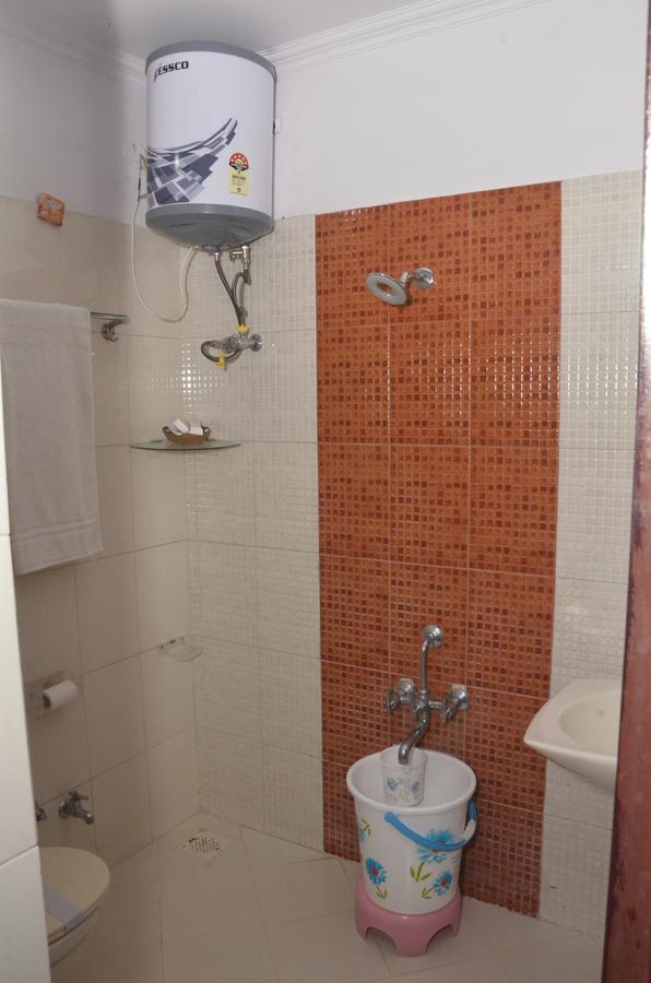 Hotel Royal Classic 巴雷利 外观 照片