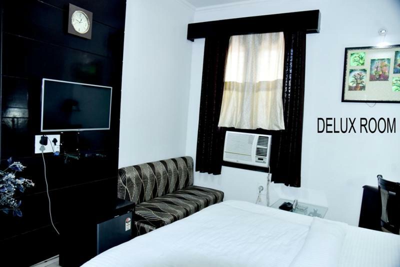 Hotel Royal Classic 巴雷利 外观 照片